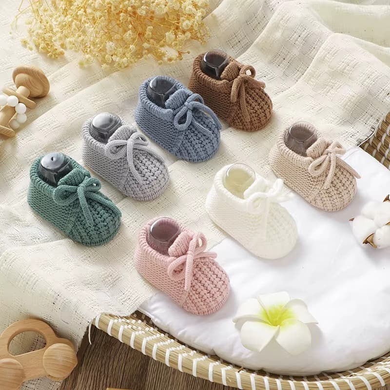 InnoKnit Baby – dzianinowe buciki z myślą o dzieciach, wygodzie w oryginalnym stylu! Przewiewne - nie bez przyczyny zwanej drugą skórą dla małych stóp.
